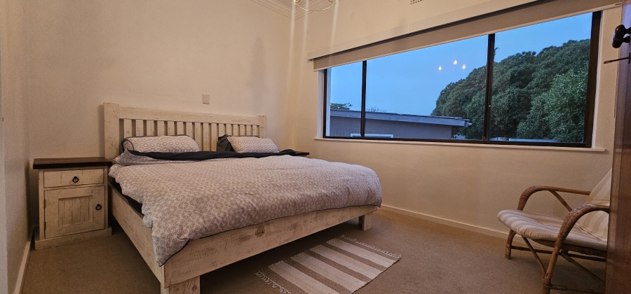 To Let 3 Bedroom Property for Rent in Middedorp Western Cape